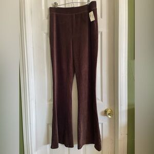 Aeropostale Chocolate Brown Flare Pants NWT hi-rise ribbed velour size Large